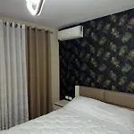 Botanical Luxury Daire Tiran